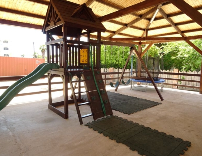 Услуги для детей - Коттеджный комплекс «Гудаута»